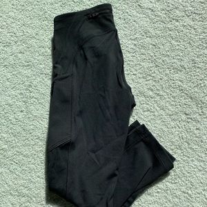 Lululemon speed up leggings - size 6